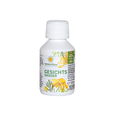 Flasche SonnenMoor Pflanzliches Gesichtswasser – 200 ml in einer eleganten Flasche, die sanft reinigende und pflegende Pflanzenextrakte für die Gesichtshaut zeigt.